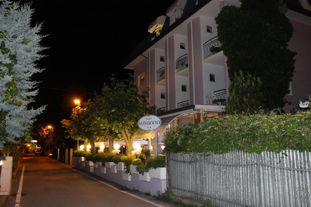Hotel Susanna Rimini Zewnętrze zdjęcie